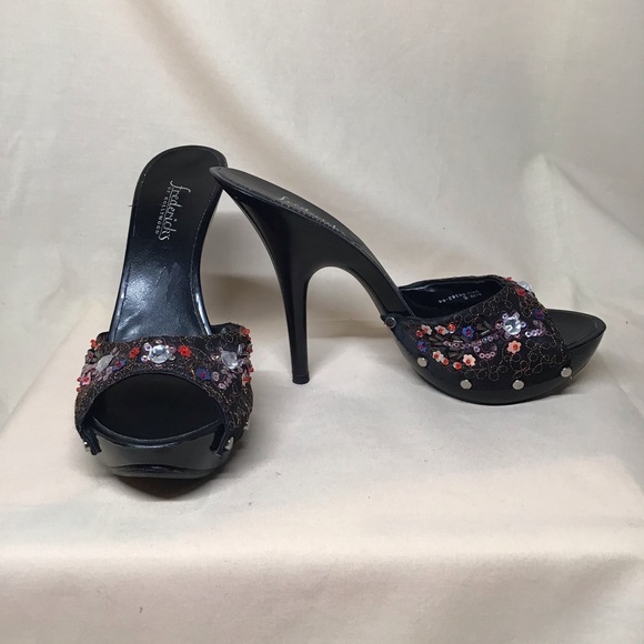 Frederick’s of Hollywood slides size 6 - Picture 3 of 6